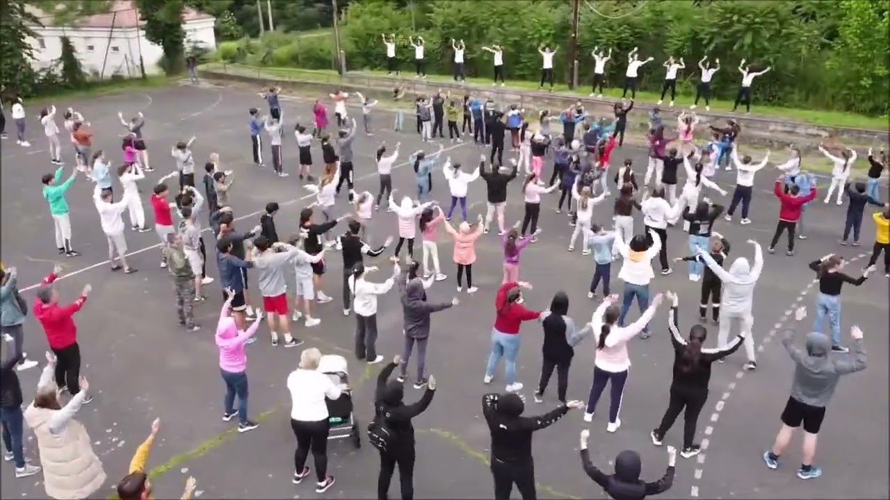 iskolakj: Aktív Iskola - Move Week tánc - Kavulák János Általános Iskola