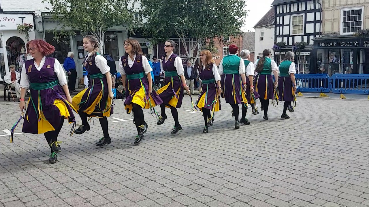 Belle d'Vain dancing Whitby Shindig at Bromyard Folk Festival