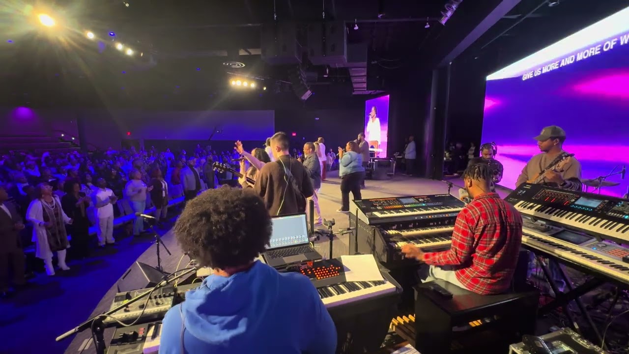 The Potters House North Dallas Band Pit (12/01)