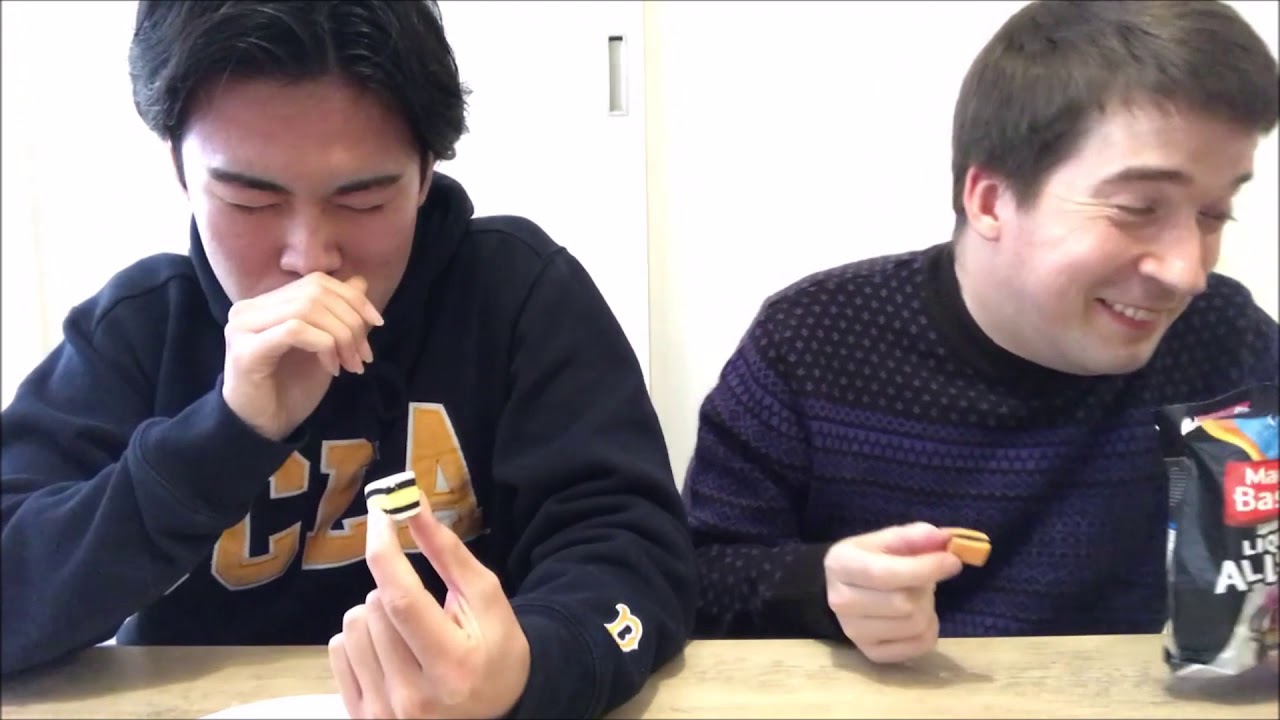 Trying British Snacks & Sweets with a Japanese guy - How's the liquorice?