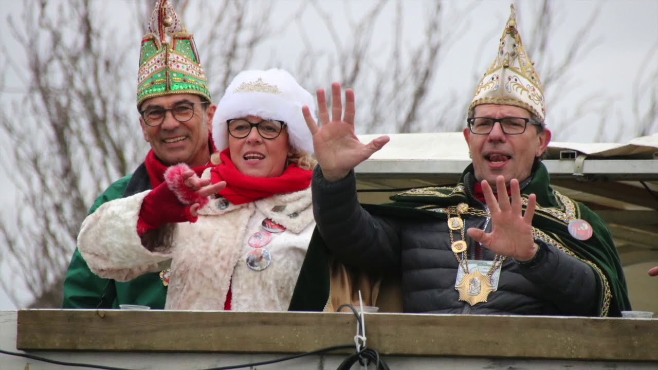 Ein dreifach kräftiges Helau! Helau! Helau!