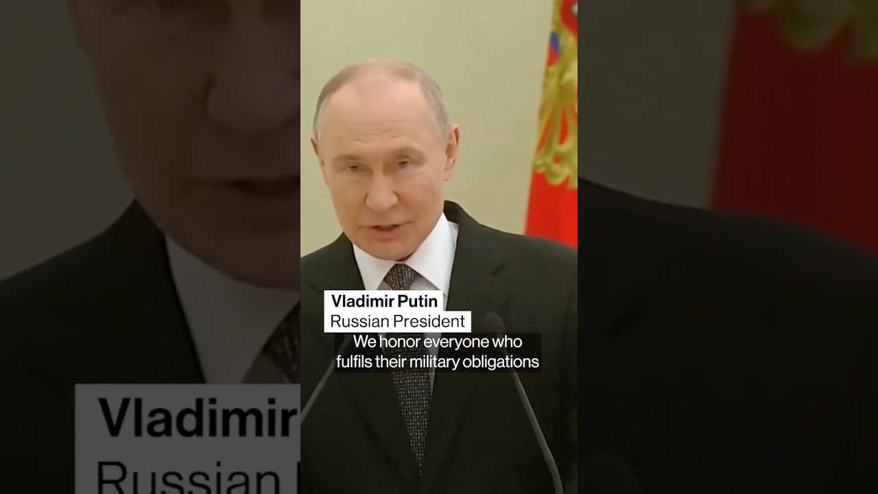 Putin Congratulates Russian Troops After Four Years of War