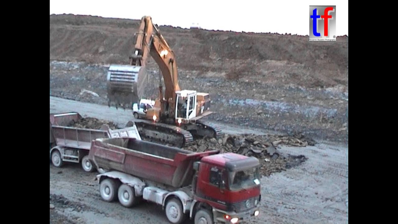 LGV Est, Lot 34a: Cat 375 LME & Mercedes-Bez, Entr. Bec / Alémont, France, 02.12.2004.