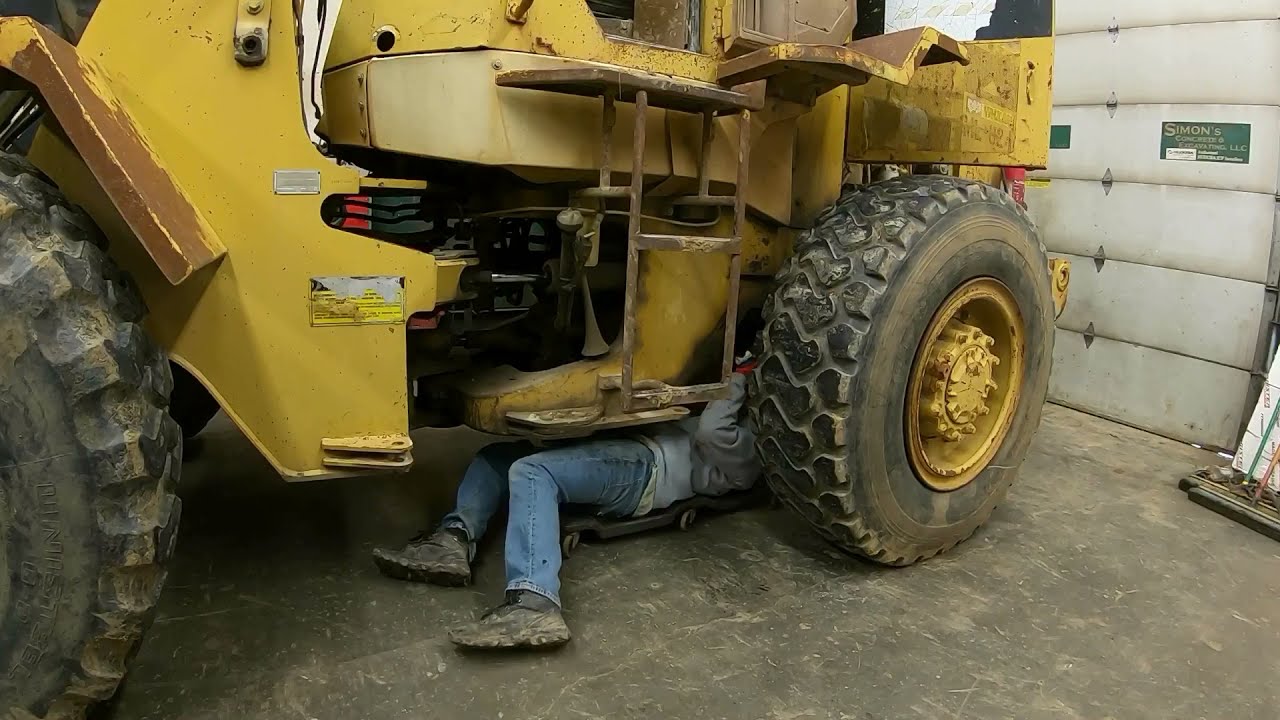 CAT Wheel Loader With 19,000 Hours Gets Full Service - Exhaust Repair