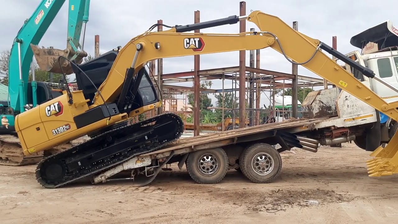 เอา CAT313D2 GC โลโก้ใหม่ ไปลงงานวันแรก excavator EP.7856