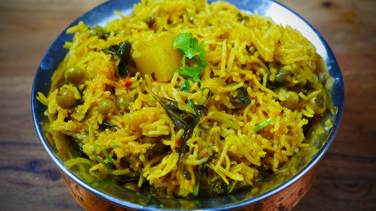 Spicy Spinach Biriyani - Unique Biriyani at Home!