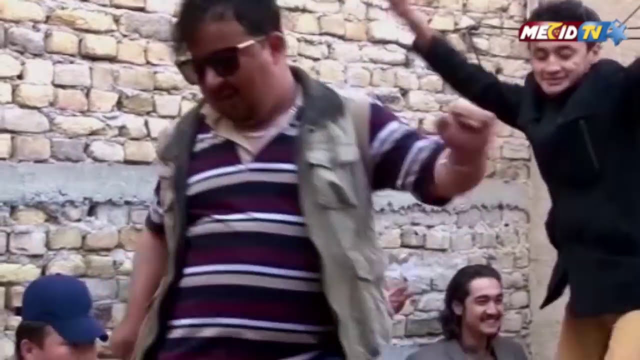 Yaaram  imroz dedom dar mehafil raqiba