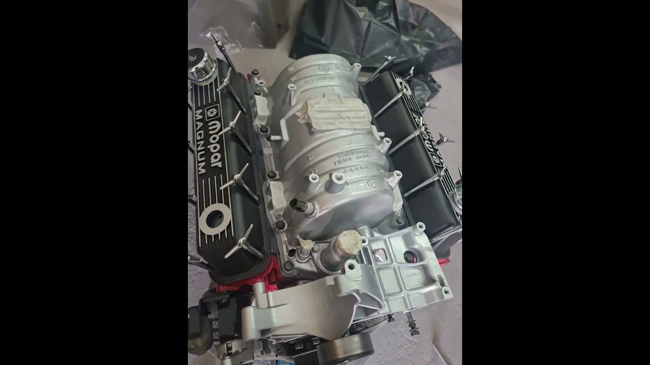 Motor V8 318 MAGNUM 5.2 #dodge #v8 #magnum #dodgedakota