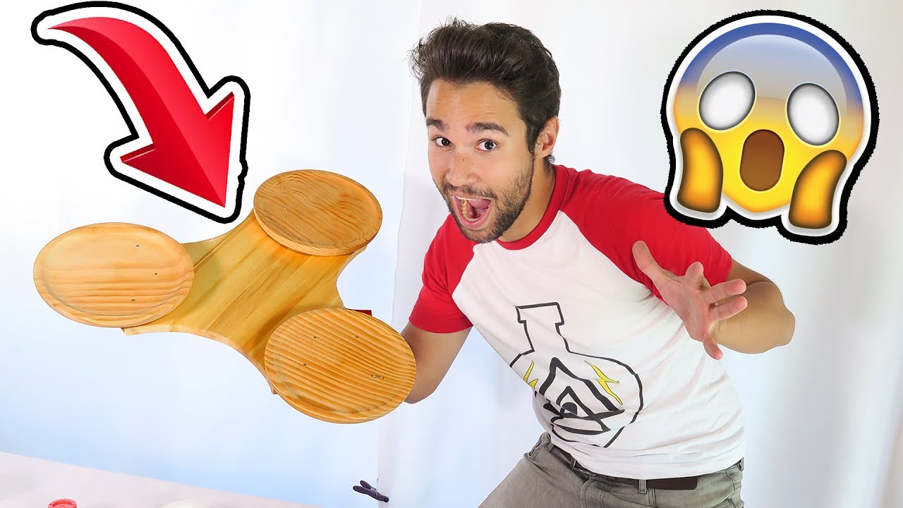 HACIENDO EL ESTÚPIDO CON UN FIDGET SPINNER GIGANTE