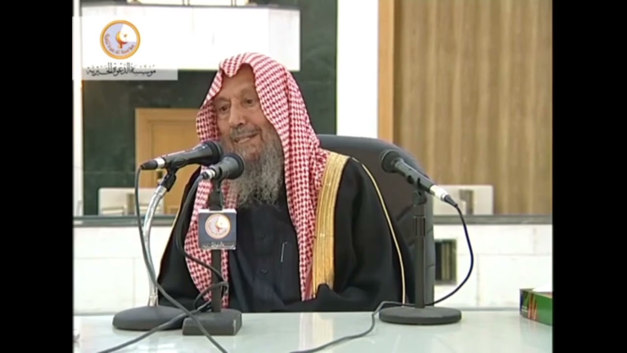 سؤال عن سفر المرأة بالطائرة لوحدها يغضب بشدة   الشيخ صالح اللحيدان رحمه الله