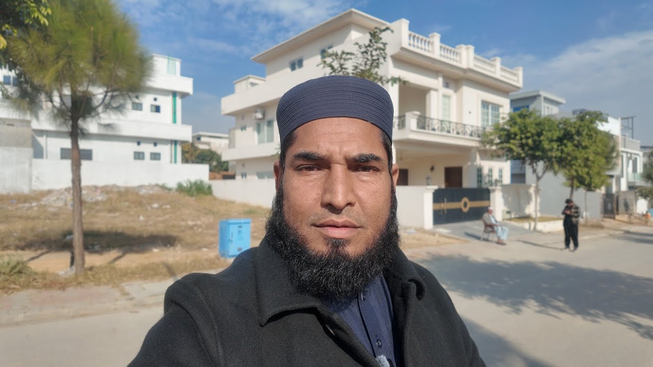 10 marla plot for sale in top city islamabad for info: +923335551128