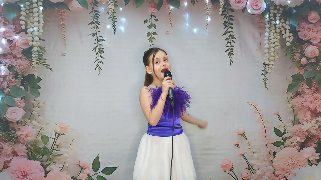 Amelia Drăgan (Vocal Studio Ialoveni) -Cîte nopți nu doarme o mamă.