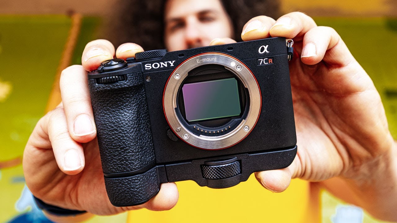 Sony a7CR Hands-On: BLOWN AWAY, I DIDN’T SEE THIS COMING!!! (vs a7R V / a7C II)
