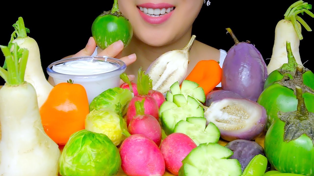 RAW and BOILED VEGGIE PLATTER ASMR (Eggplants, Radish, brussels sprout ) | TracyN ASMR |