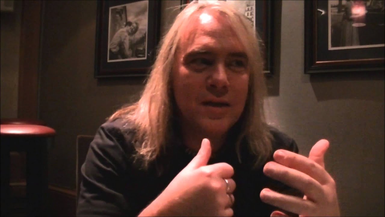 Andi Deris talking 
