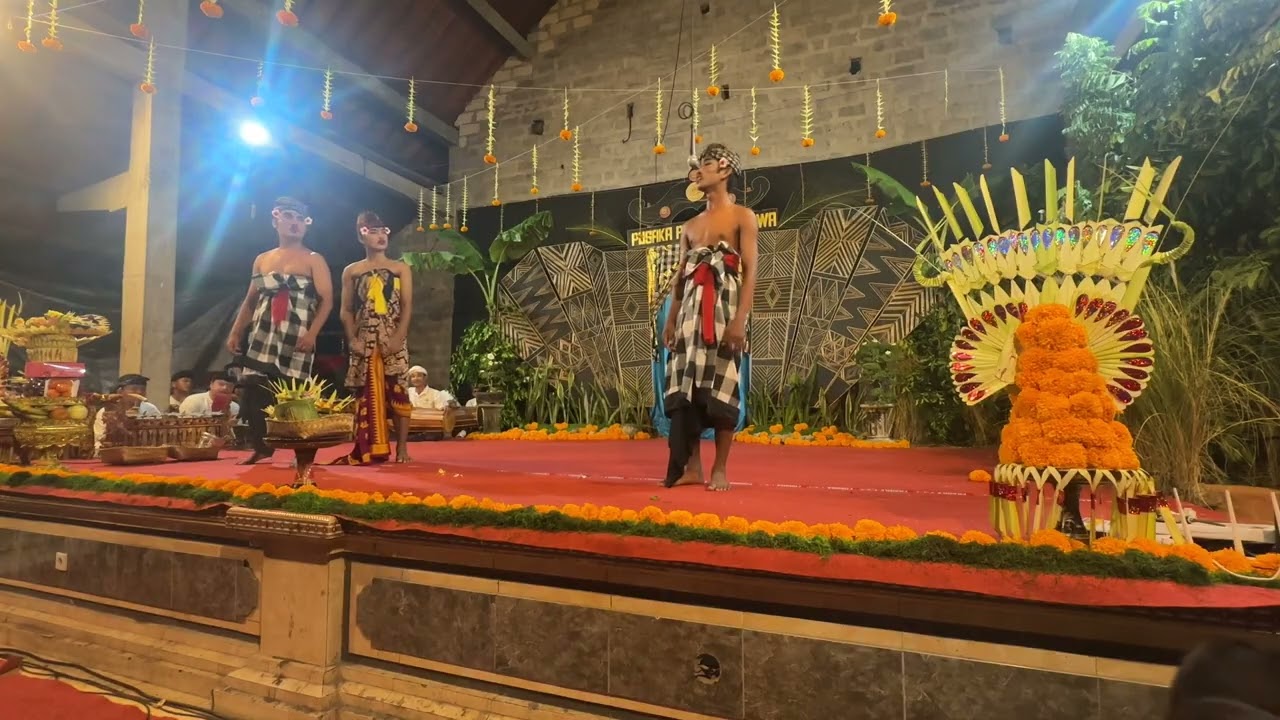 Drama gong Desa Adat Kutapang “STT Yowana Dharma sakti “ keris pengeraksa jiwa