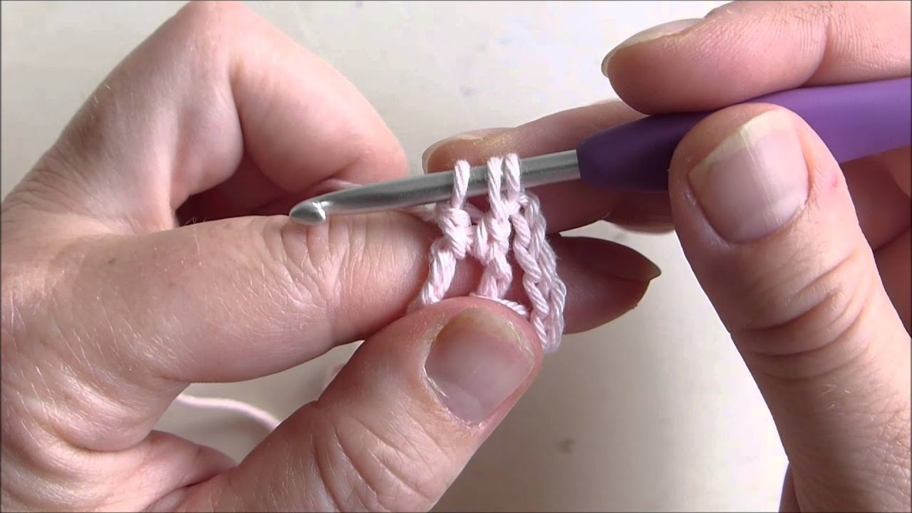 Tutorial 3 double crochets joined at the top, 3 samengehaakte stokjes