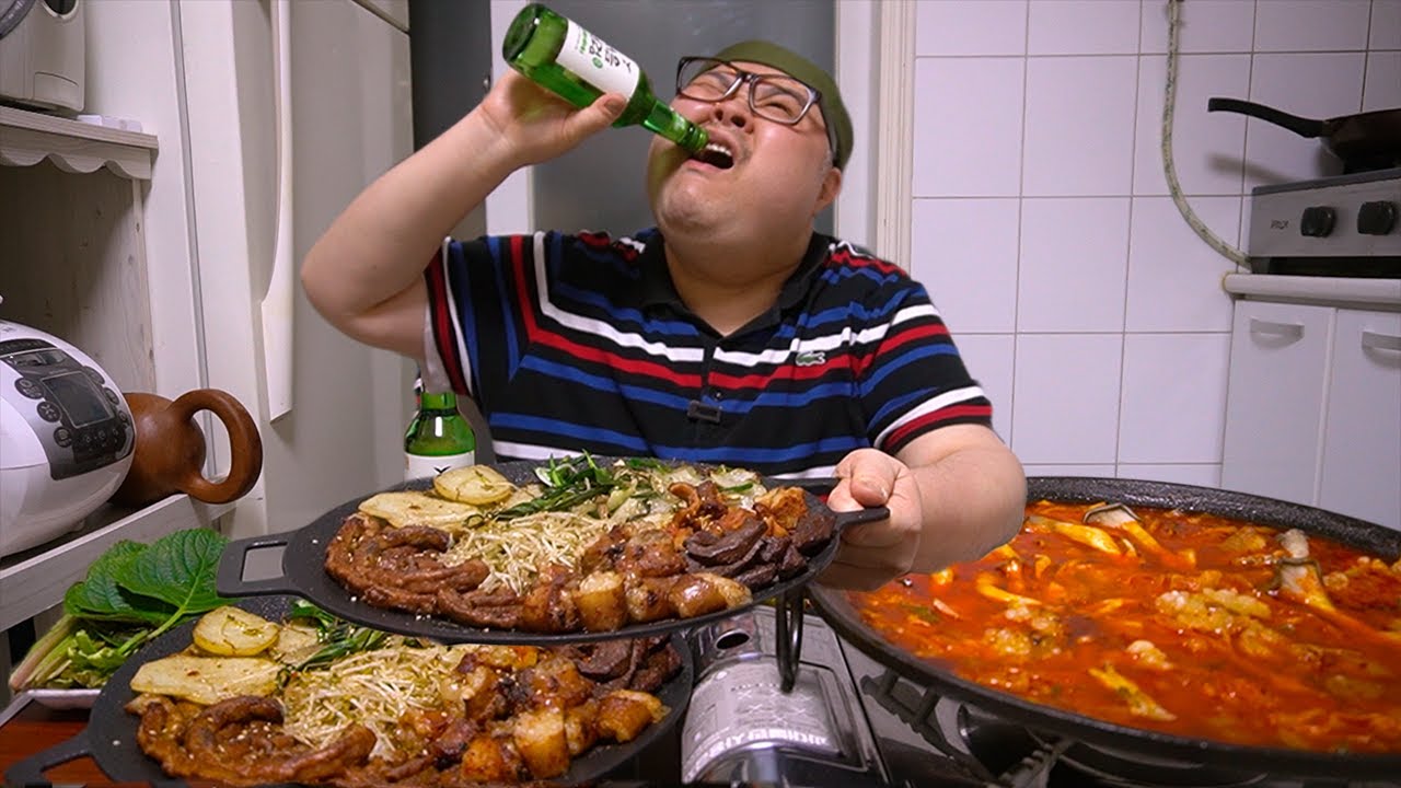 고아재!이걸 집에서 먹을수 있다고?│왕십리제일곱창 찐맛집 한우곱창 먹방 Mukbang Eatingshow [Gopchang-jeongol]