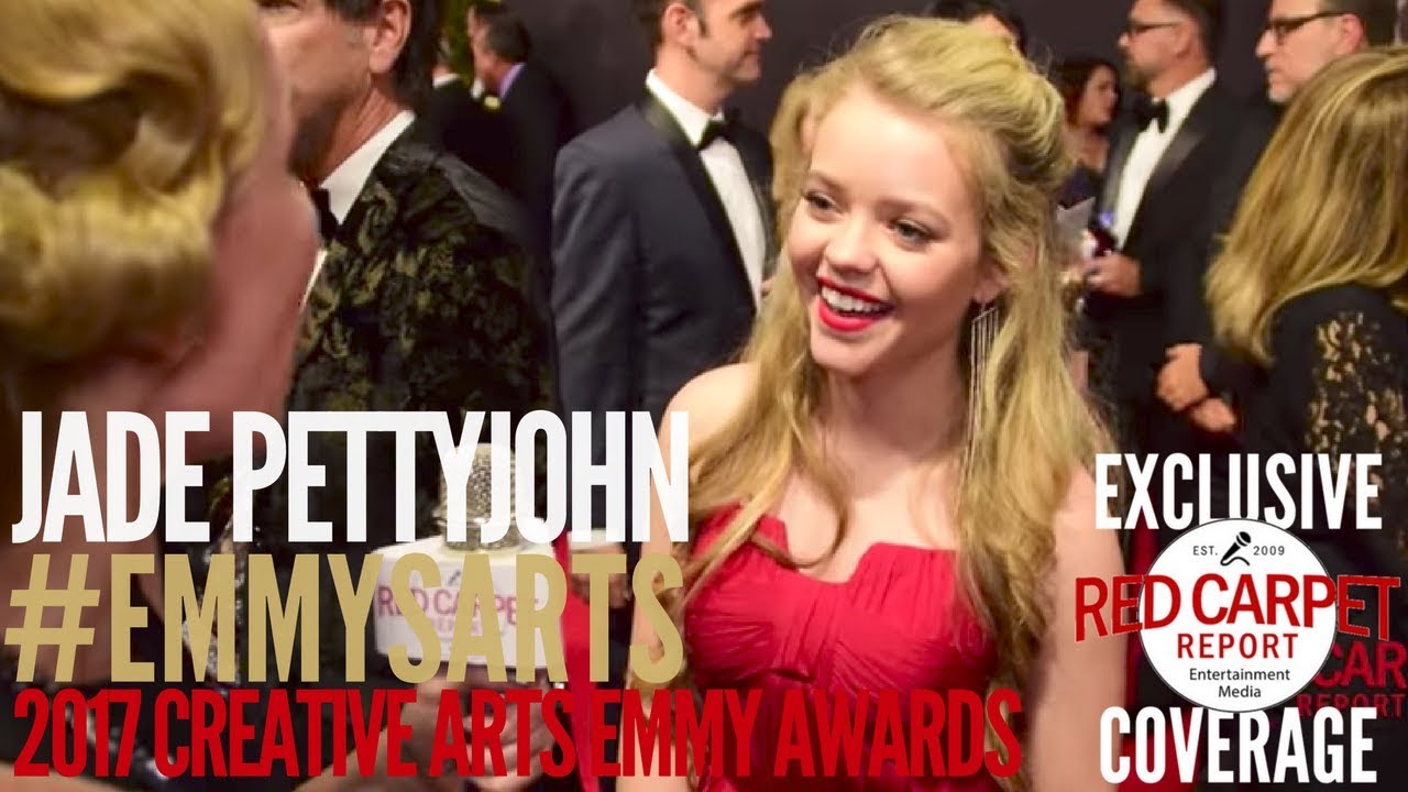 Jade Pettyjohn #SchoolofRock interviewed at the 2017 Creative Arts Emmys Red Carpet #EmmysArts
