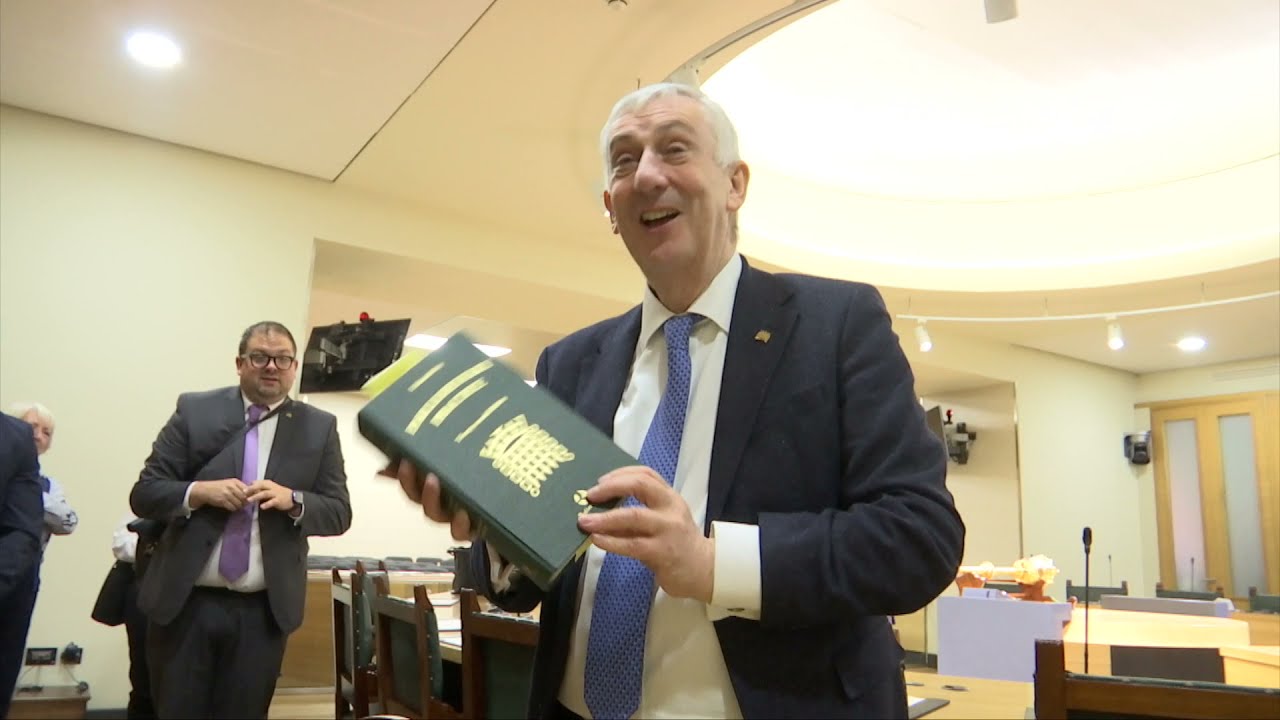 Sir Lindsay Hoyle makes 'special' Gibraltar his first OT visit as Speaker of the House of Commons