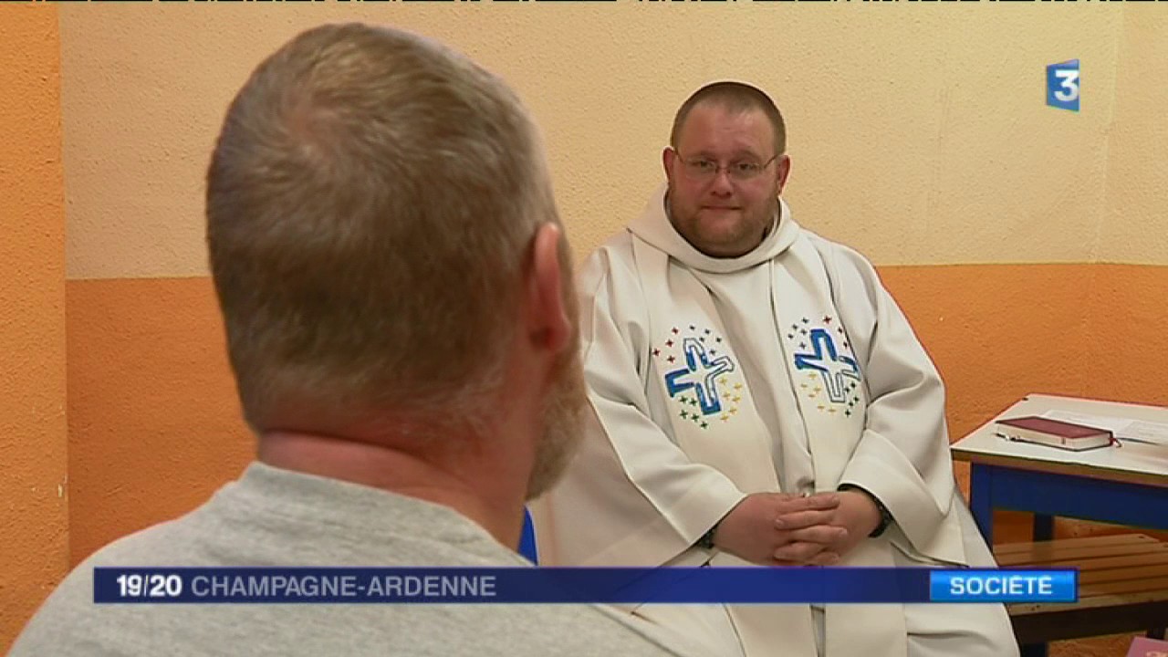Découvrez le quotidien des aumôniers en prison