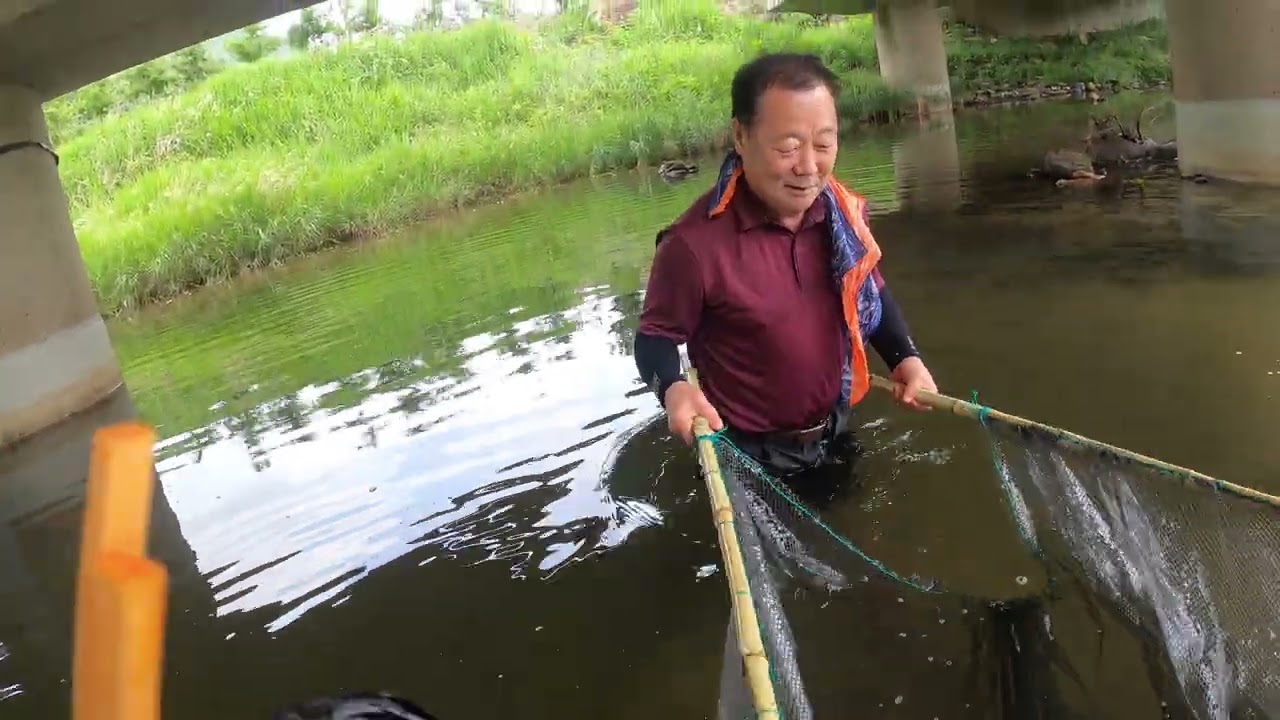 운동도 잘 하지,고기도 잘 잡지,그리고 아부도 잘 하지#고기잡이#천렵#여행#만담#