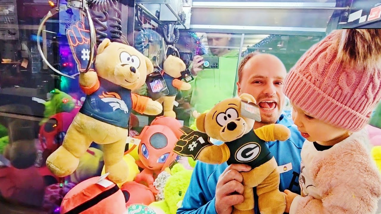 Clearing the Claws: Winning all the NFL Stuffed Bears From the Claw Machines!