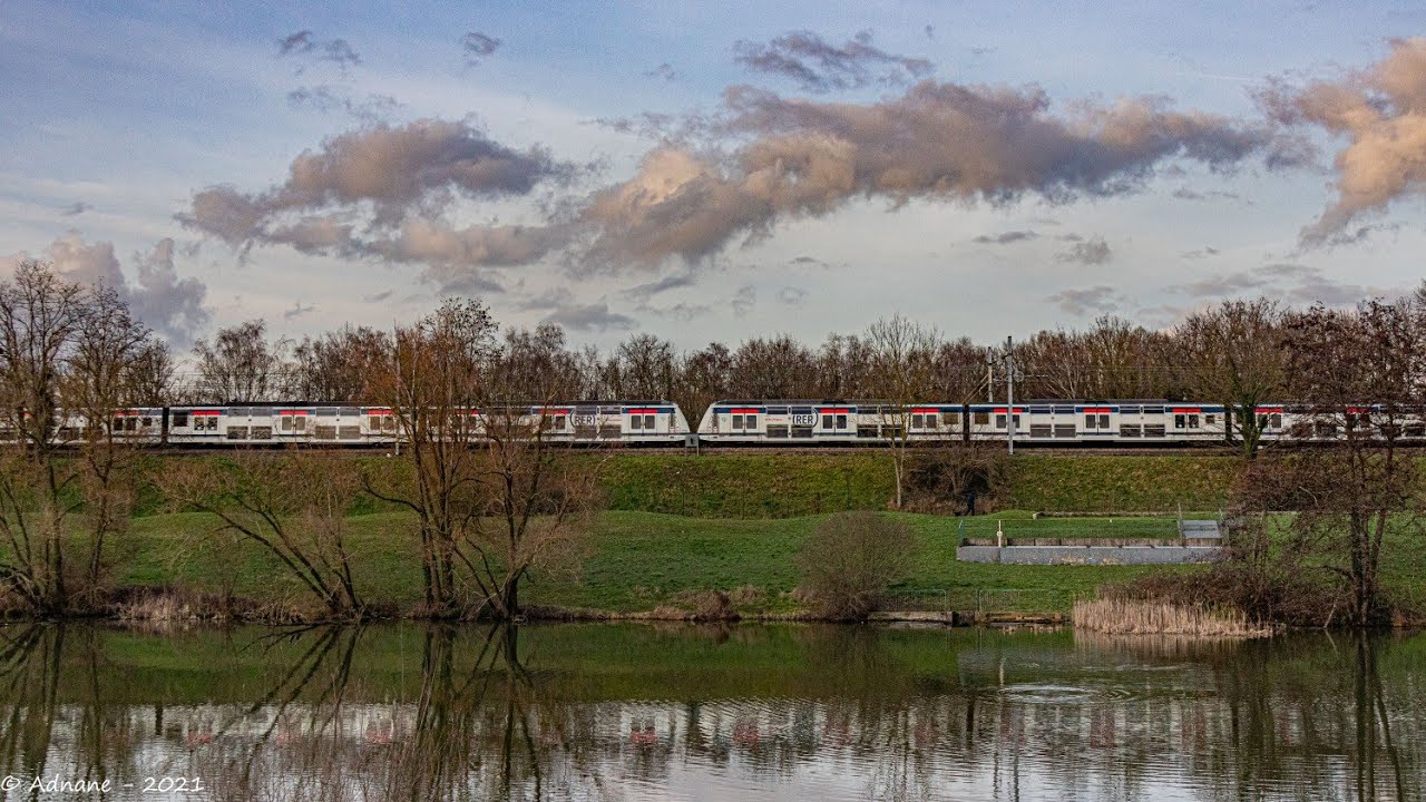 Voyage à bord du MI2N Alteo (Z2500) du RER A