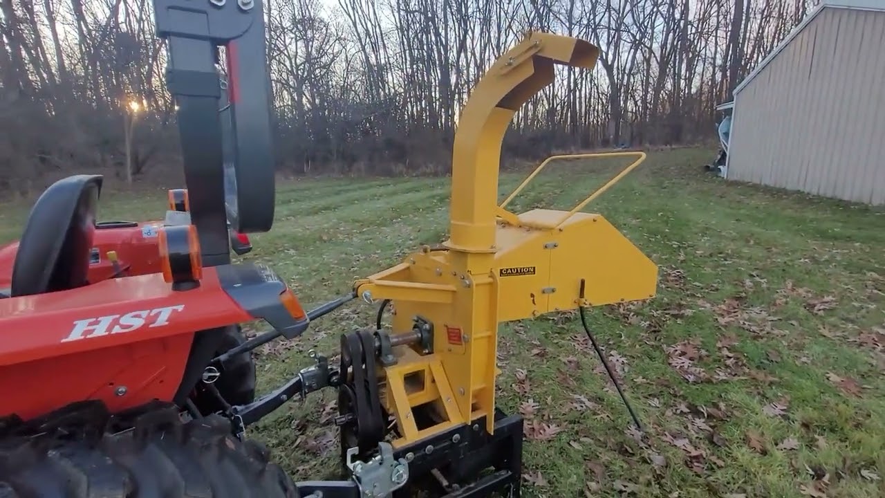 WoodMaxx WM8H PTO wood chipper first look. Bonus - brand new product from 511!