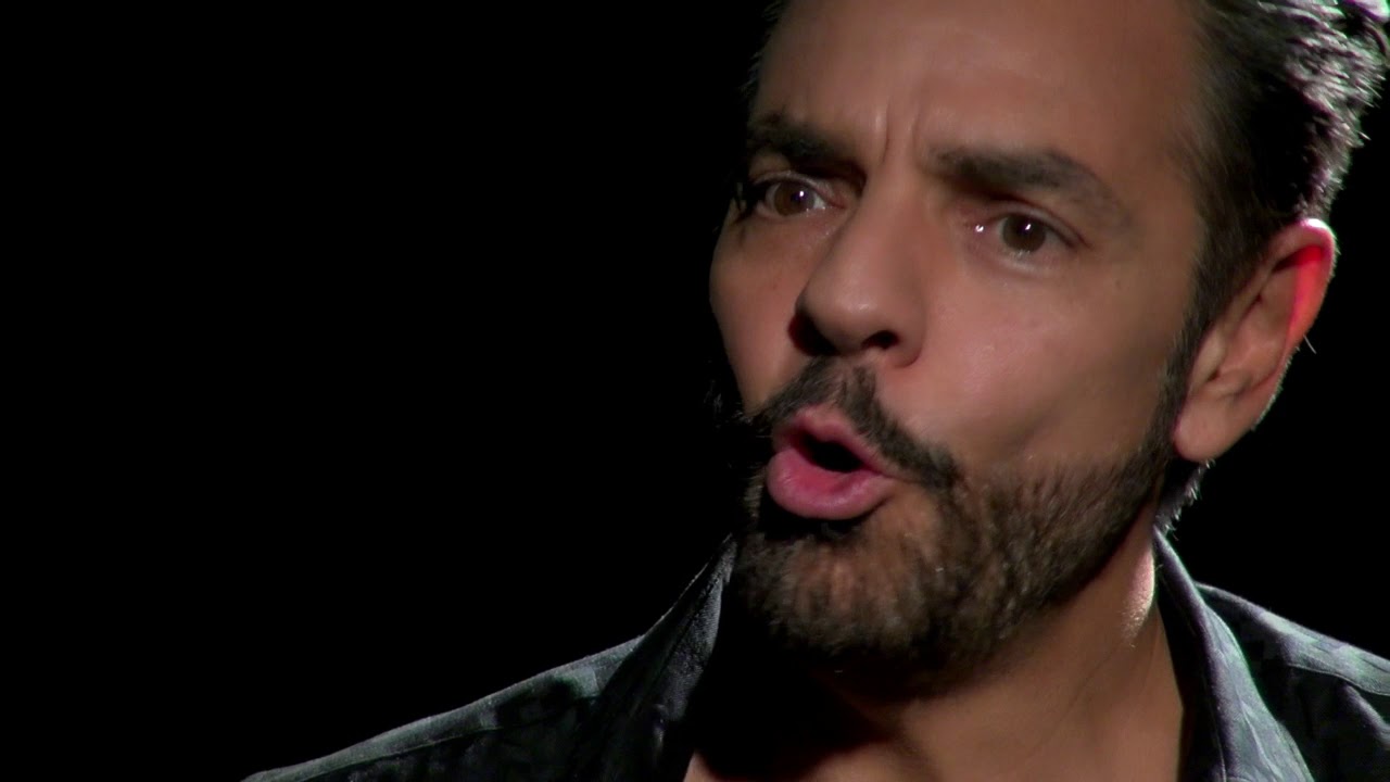 EUGENIO DERBEZ en TRAGALUZ de Fernando del Collado