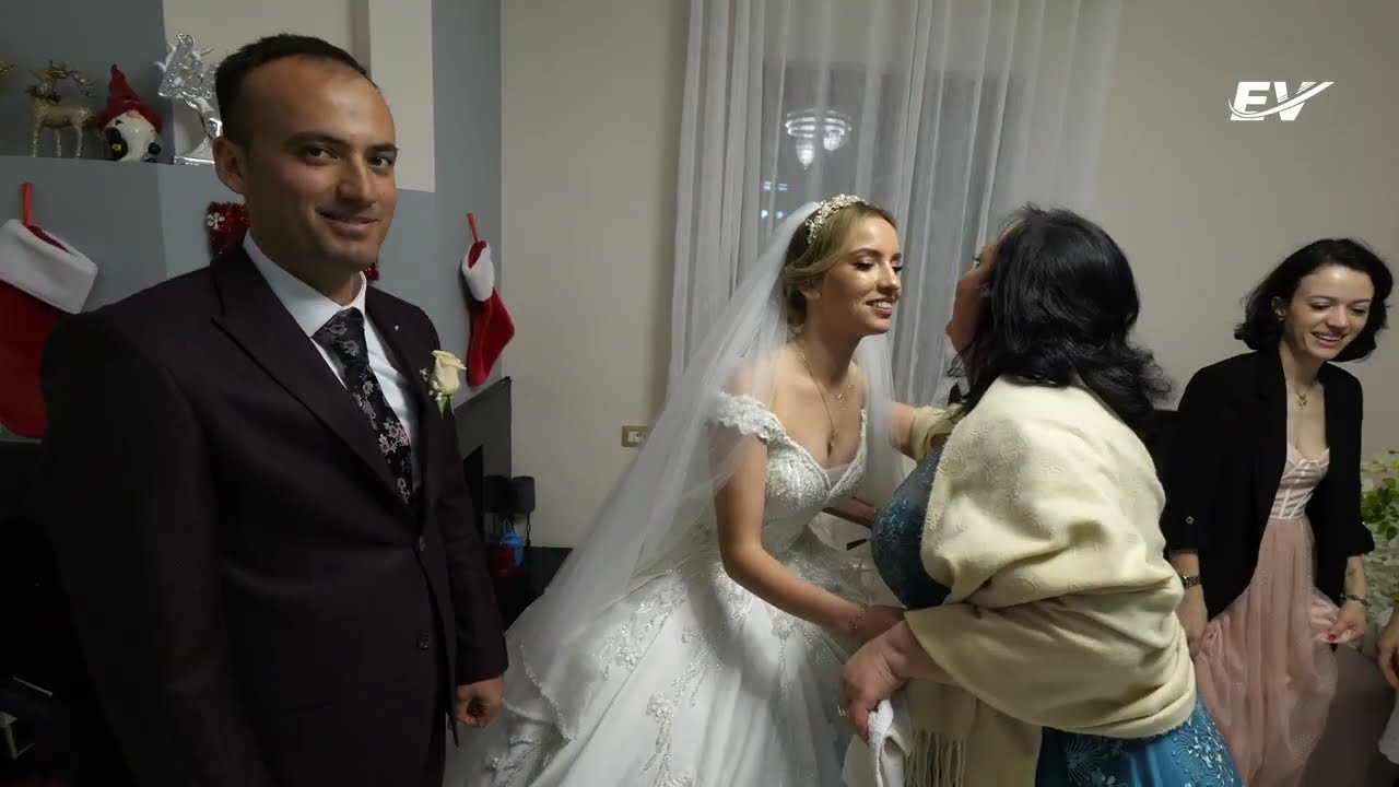 Tradita e marrjes së nuses në Elbasan (4K UHD)