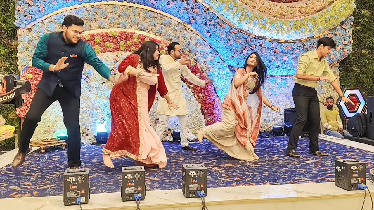 Bollywood Dance Performance at Engagement | Cousins Medley