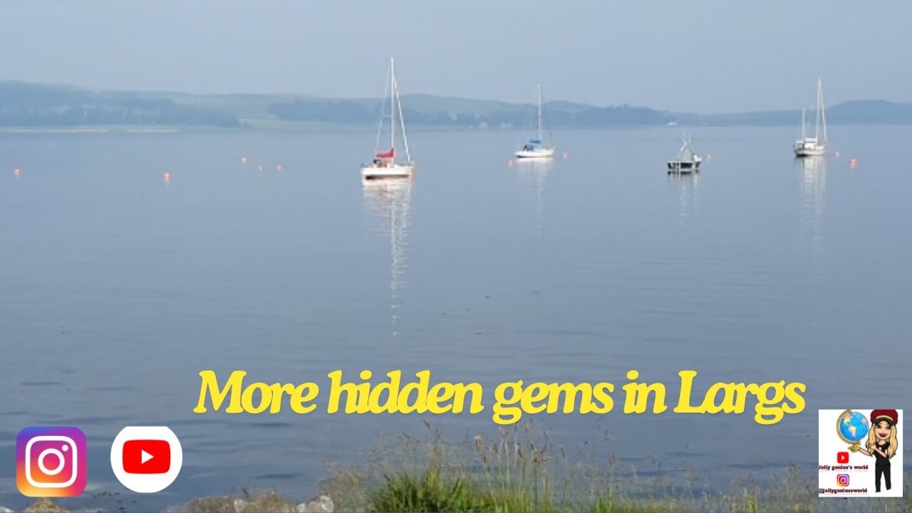 Neolithic tomb behind Douglas Park in Largs