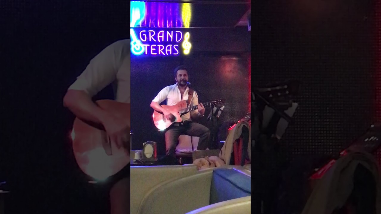 Gitarcı Serkan ÇEVİK Oyun Havaları. (Yanıyorum Hele - Hey On Beşli - Sulu Sokak Taşları