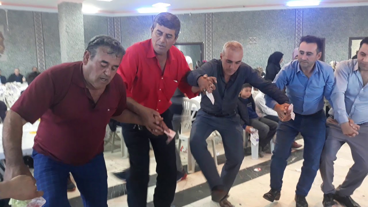 Keskin çalış köyü halayı ( adnan güvenin oğlunun nişandan)