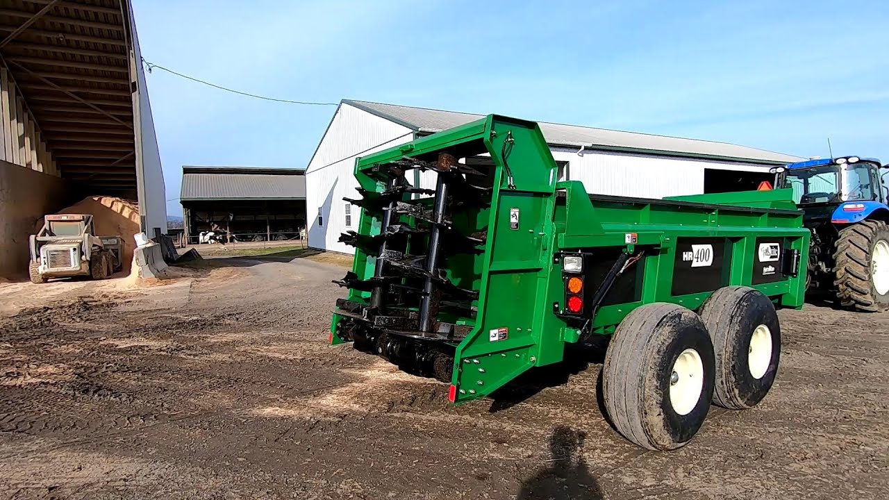 Pik Rite Hydra-Ram 400 Vertical Beater Manure Spreader Review