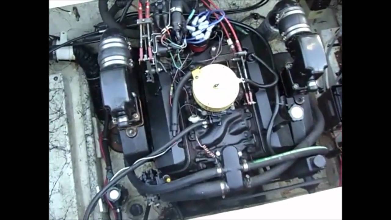 Bayliner 2858 Command Bridge