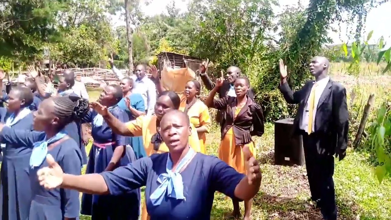 PILGRIMS SDA CHOIR KAPKOI DISTRICT GRVC PERFORMING CHEMUTIN AT LELBOINET BETHEL SDA CHURCH