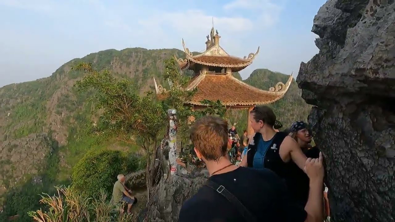 We Hiked Nui Ngoa Long - The Lying Dragon Mountain,