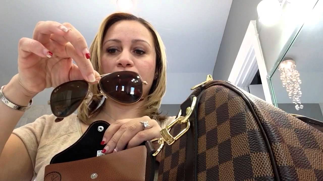 Louis Vuiton speedy 30 bandoliere review and what's in my bag!