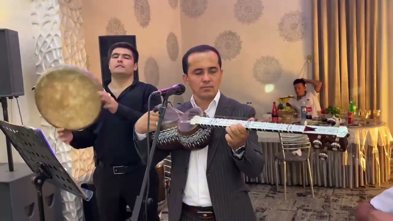 Sarvarbek Obidov. Jonli ijro. Devona qildi ishq mani