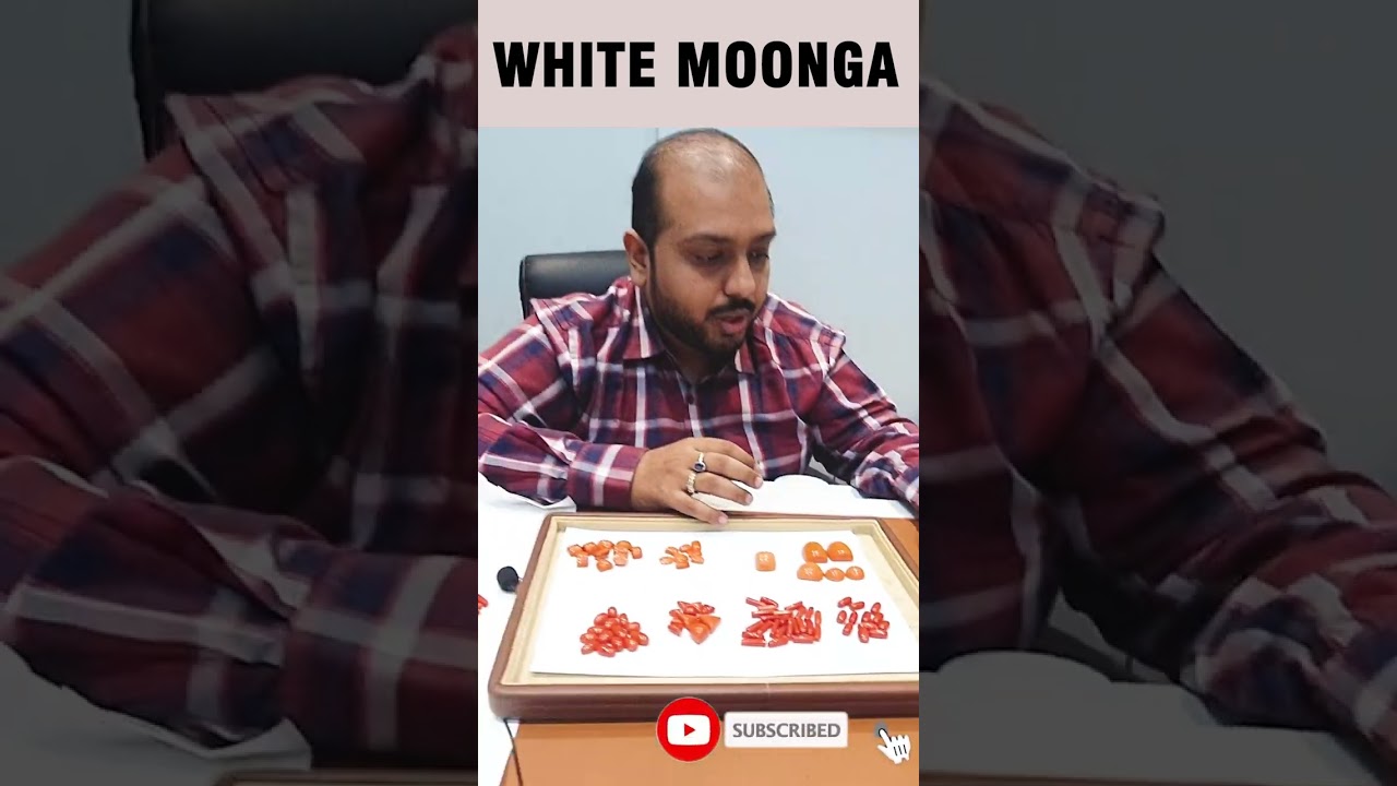WHITE MOONGA