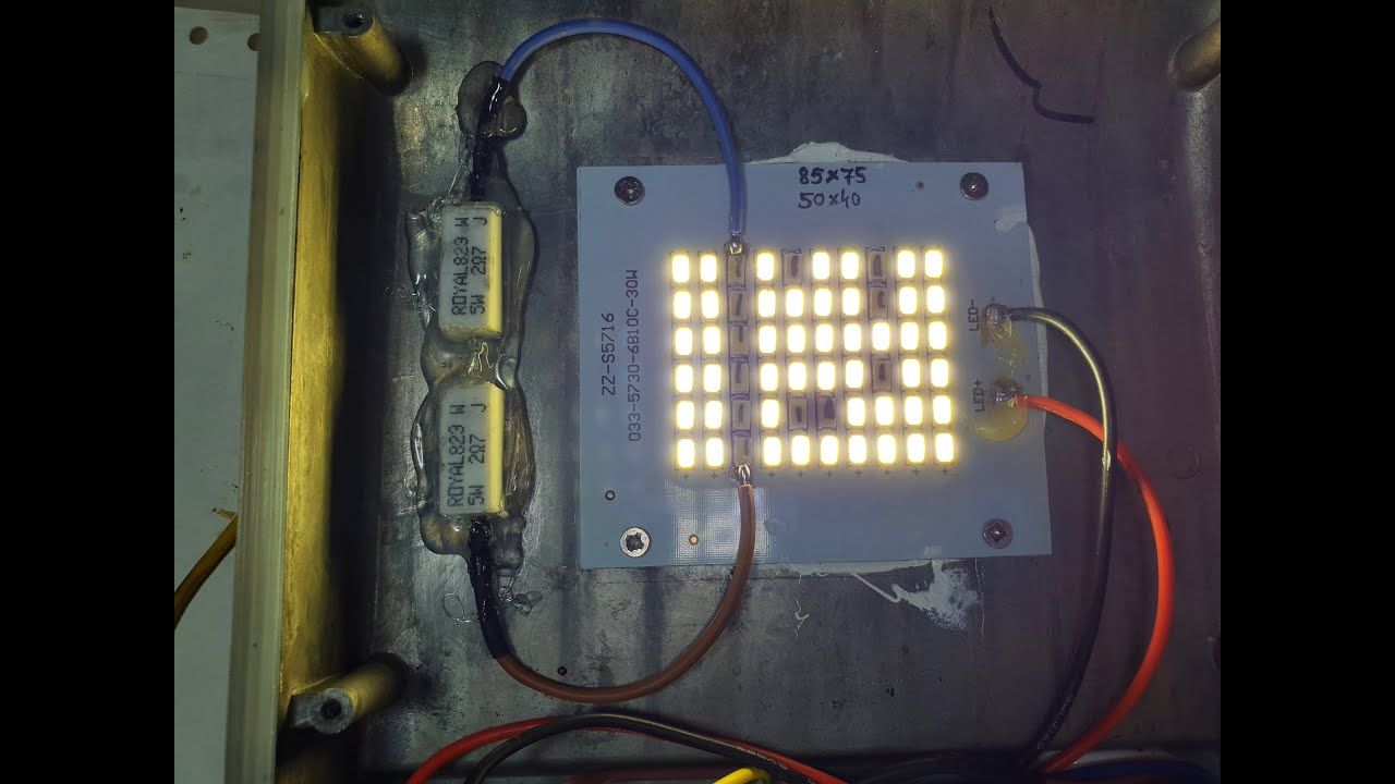 SMD LED forrasztás vasalóval - Optonica 30W LED reflektor