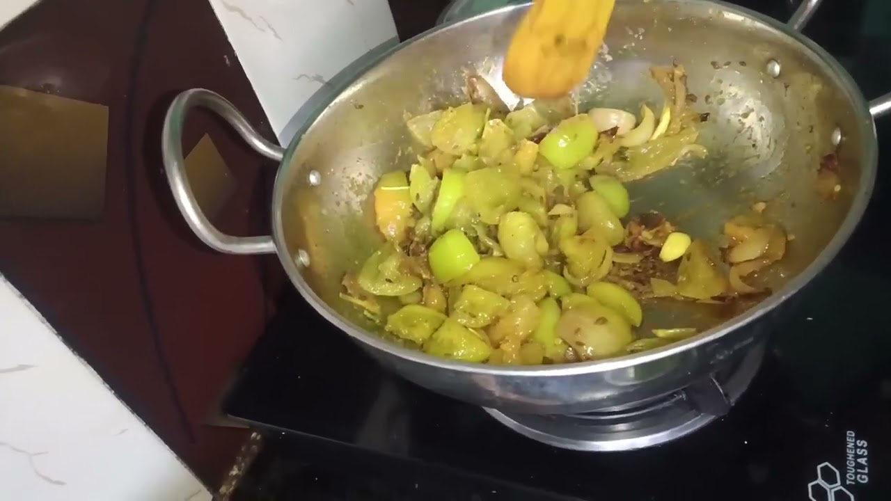 Pacchi tomato pachadi yammy yammy 😋😋😋
