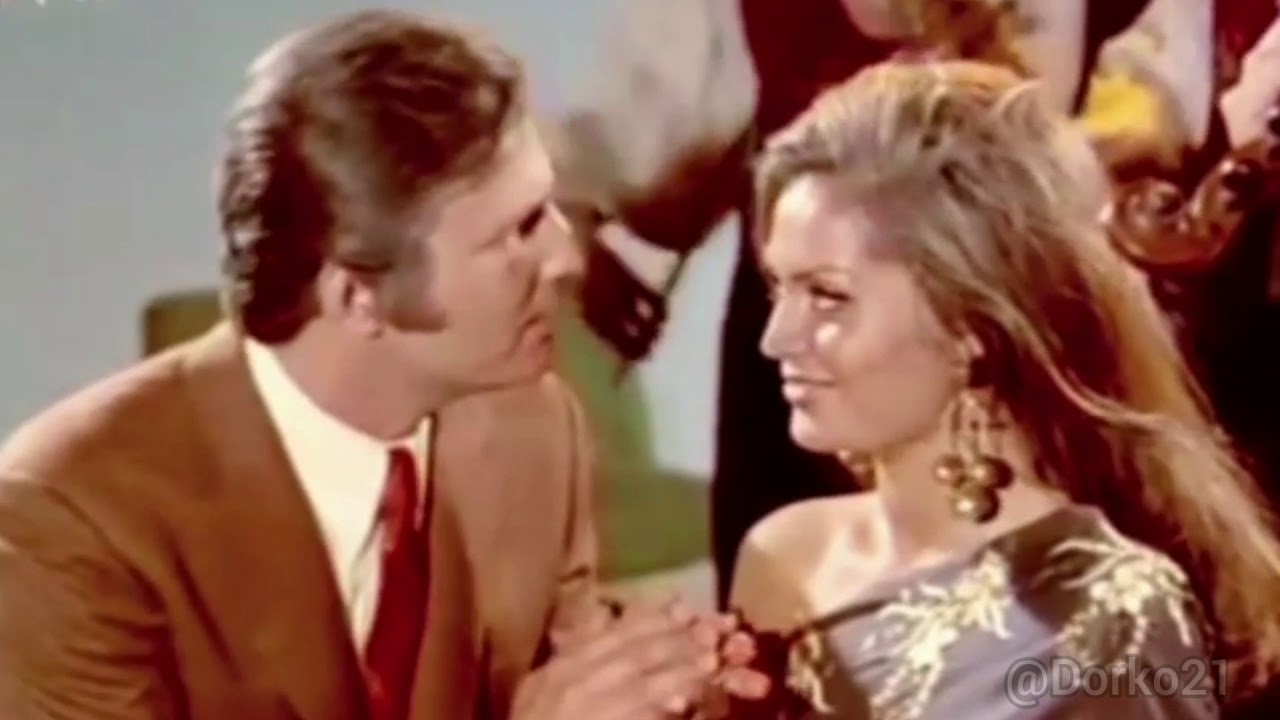 Türkân Şoray& Ediz Hun, Deriko, Modern Folklör Üçlüsü