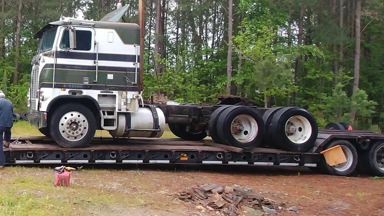 cabover Freightliner and cabover kenworth going to new homes.