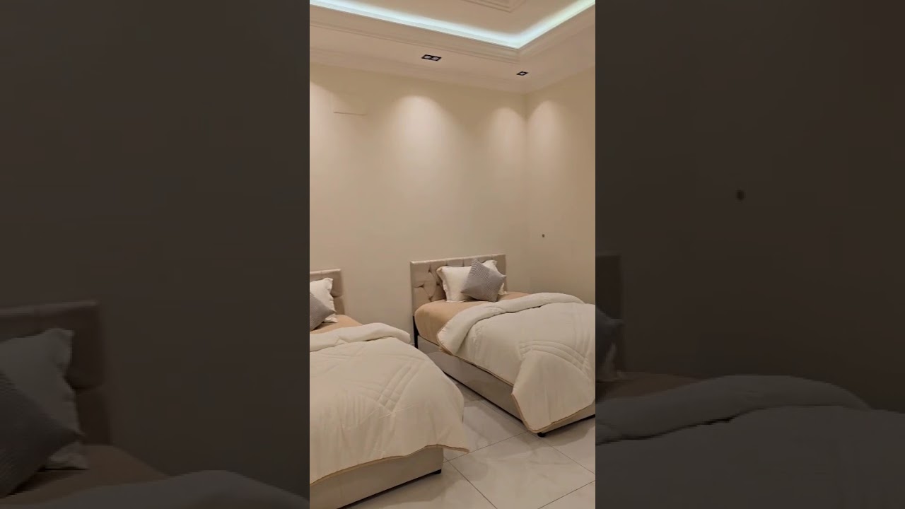 مدينة أبها طريق المحالة حي المشارف روف للايجار 