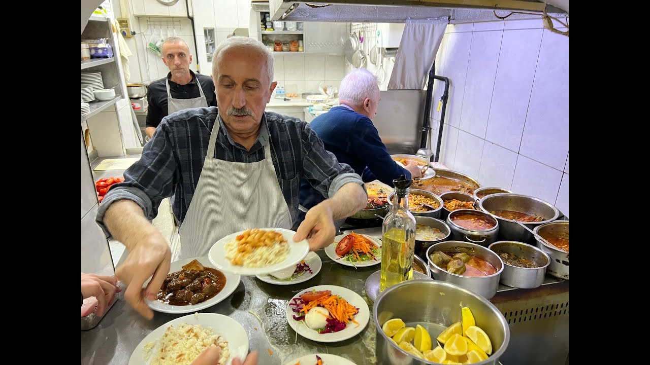 HARİKA BİR DÖNER, LEZZETLİ YEMEKLER ANKARA'DA ÇANKAYA ESNAF LOKANTASI YARIM ASIRDIR HİZMET VERİYOR
