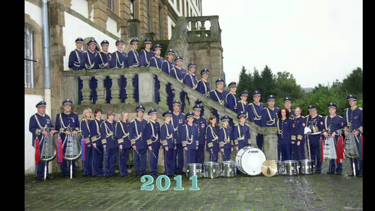 Oktobermarkt 2012 das Tambourkorps Büren feiert 111 Jahre Musik
