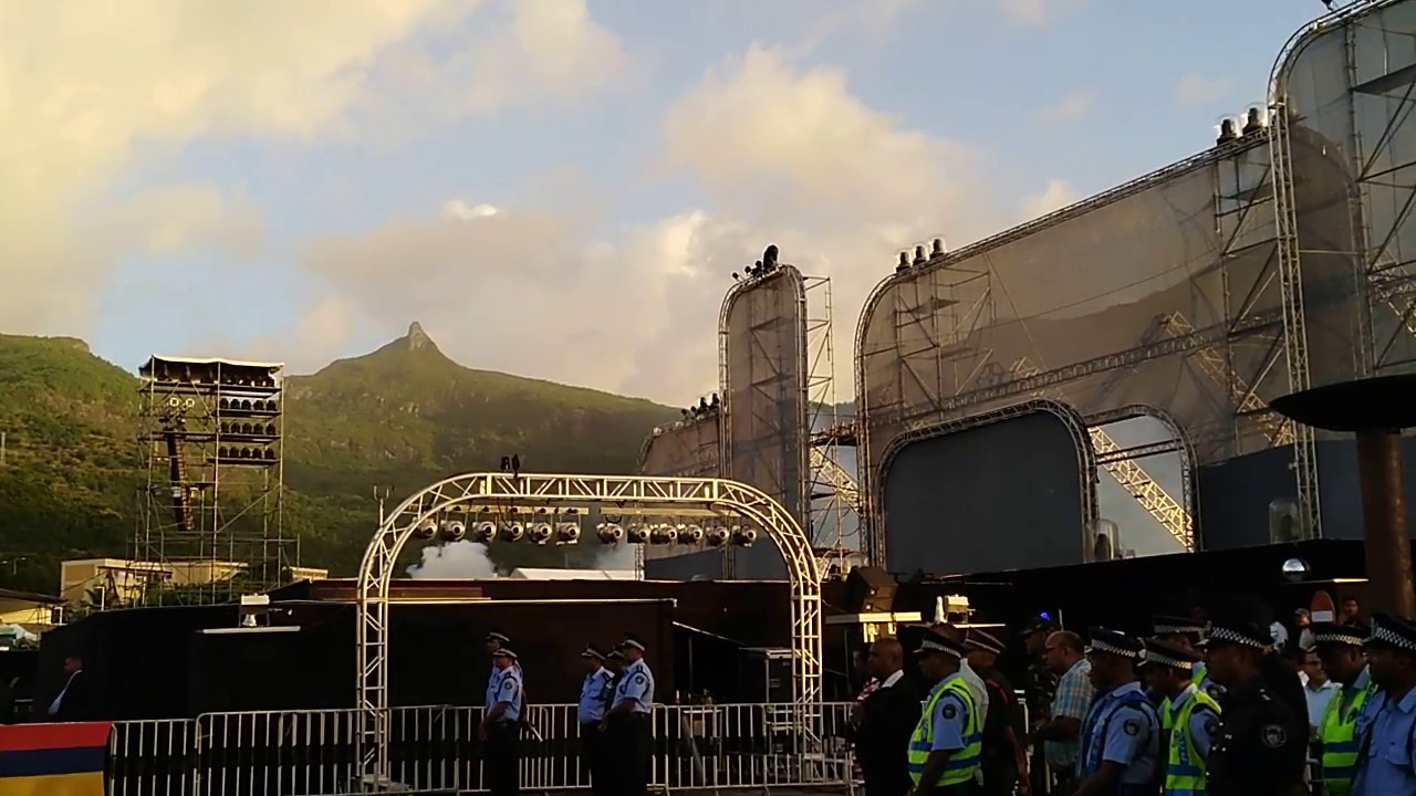 Airplanes & helicopters- 50th independence day of Mauritius at champs de mars